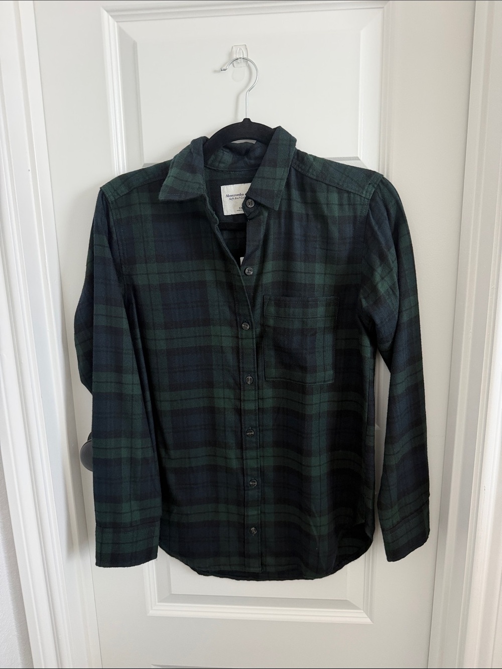 Abercrombie & Fitch Green and Black Plaid Button-Down Shirt